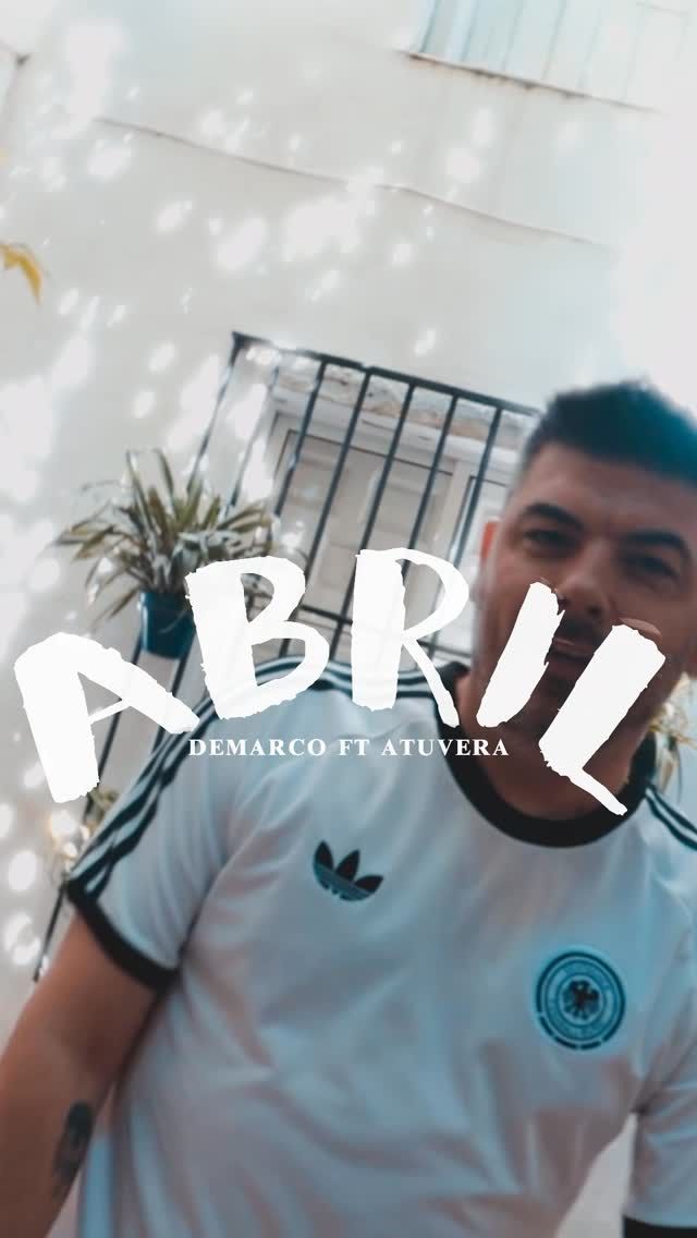 Estamos en bucle con “Abril” de @demarco_flamenco y @atuveramusicband 🔁

La habéis escuchado ya? ☀️☀️
